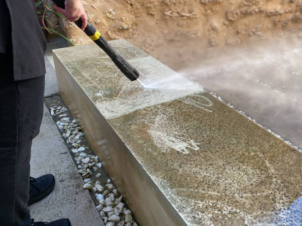Best Concrete Pressure Washing  in Apple Valley, CA